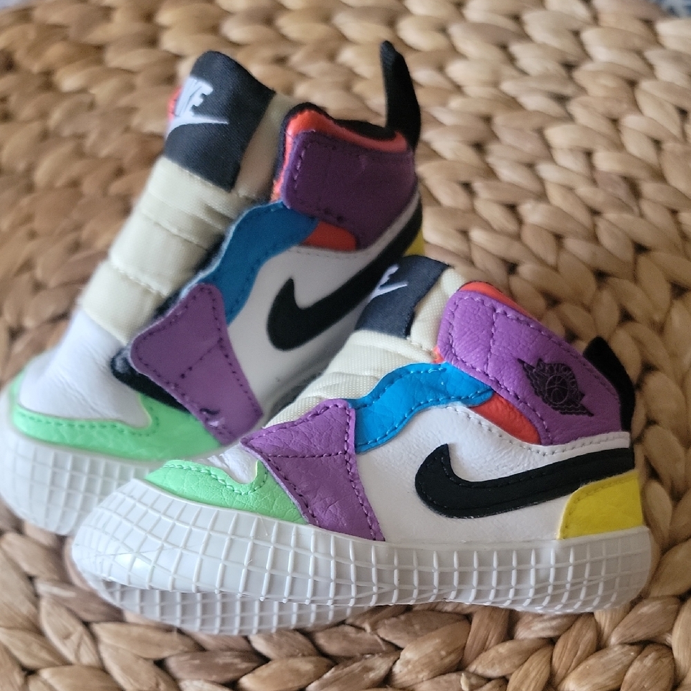 Nike Kids Multicolor High-Top Sneakers